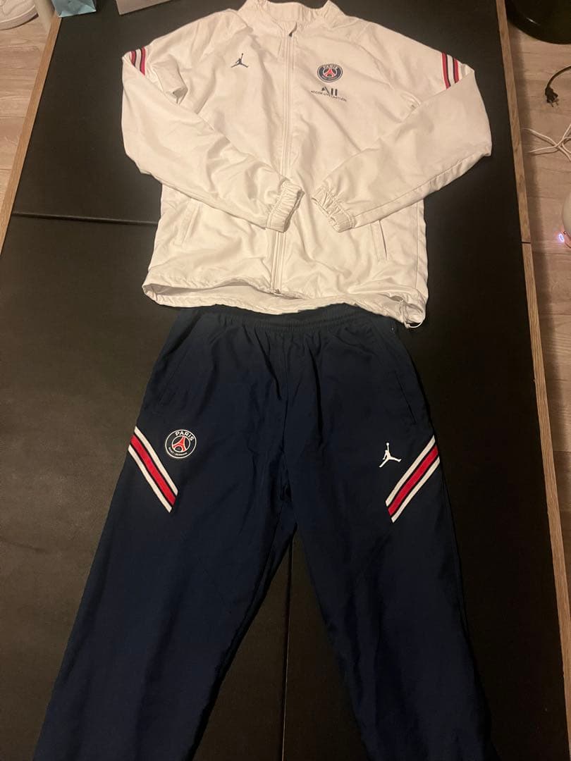 完売品 パリサンジェルマン21/22 ストライク　トラックスーツ 上下セット