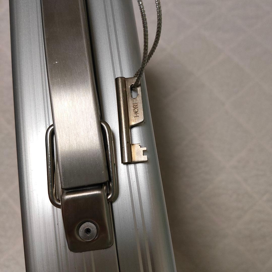 金庫（特殊金庫,サイズ小）銀行の貸金庫の中に入れる金庫