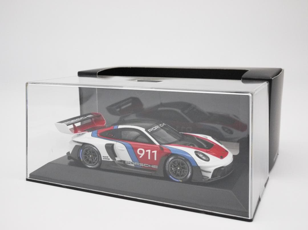 あべしゅん 1/43 ポルシェ 911 (992) GT3 R ホワイト