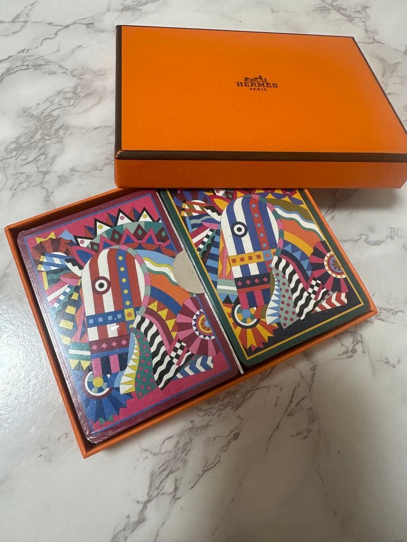 LAST SALE‼️ 新品　HERMES 馬デザイン トランプセット