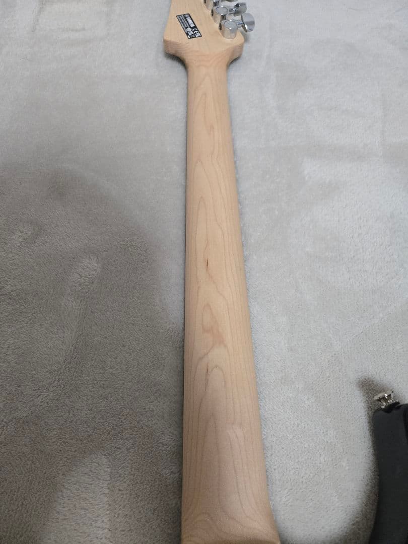 [美品]YAMAHA Pacifica212VFM ストラップ チューナー付き