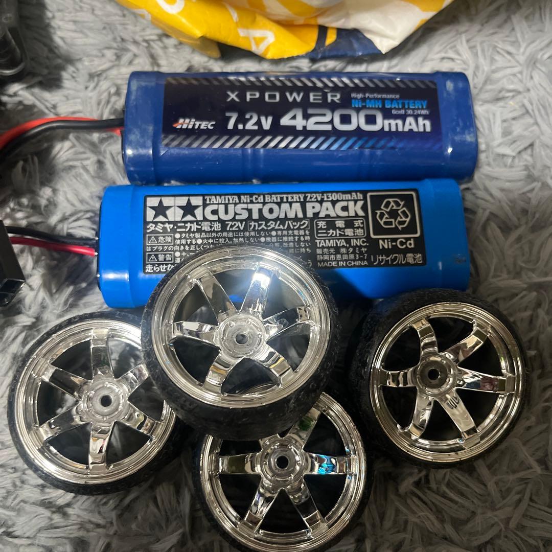 タミヤ　ホビーラジコン グリップ式リモコン付き