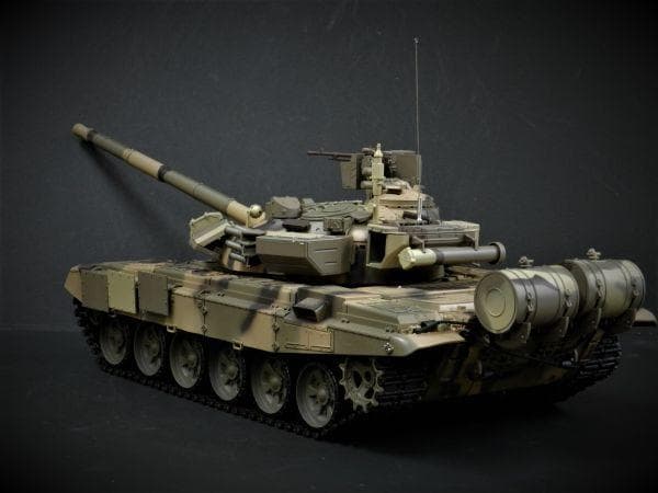技術基準適合証明済 Henglong 2.4GHz 1/16 ロシア T-90