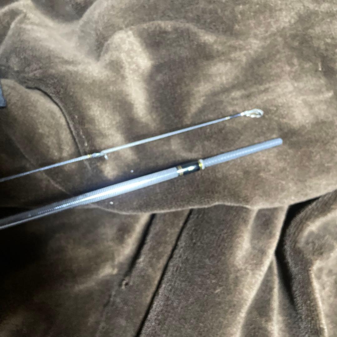 【早い者勝ち】ベイトロッド2本（アブガルシア）+スピニングロッド1本