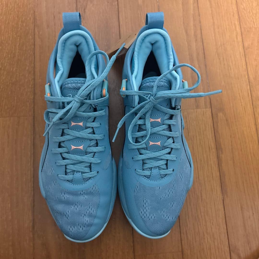 アシックス バスケットボールシューズ ライトブルー