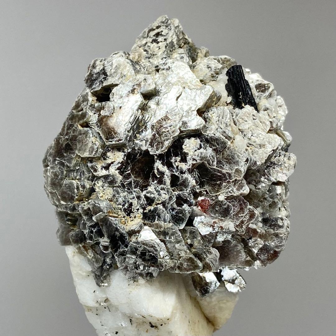 ガーネット　マイカ　アルバイト　ショール　鉱物標本　原石　天然石　ストーン