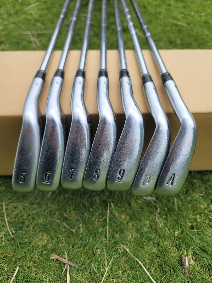 LEGACY FORGED アイアン（7本セット)スチール