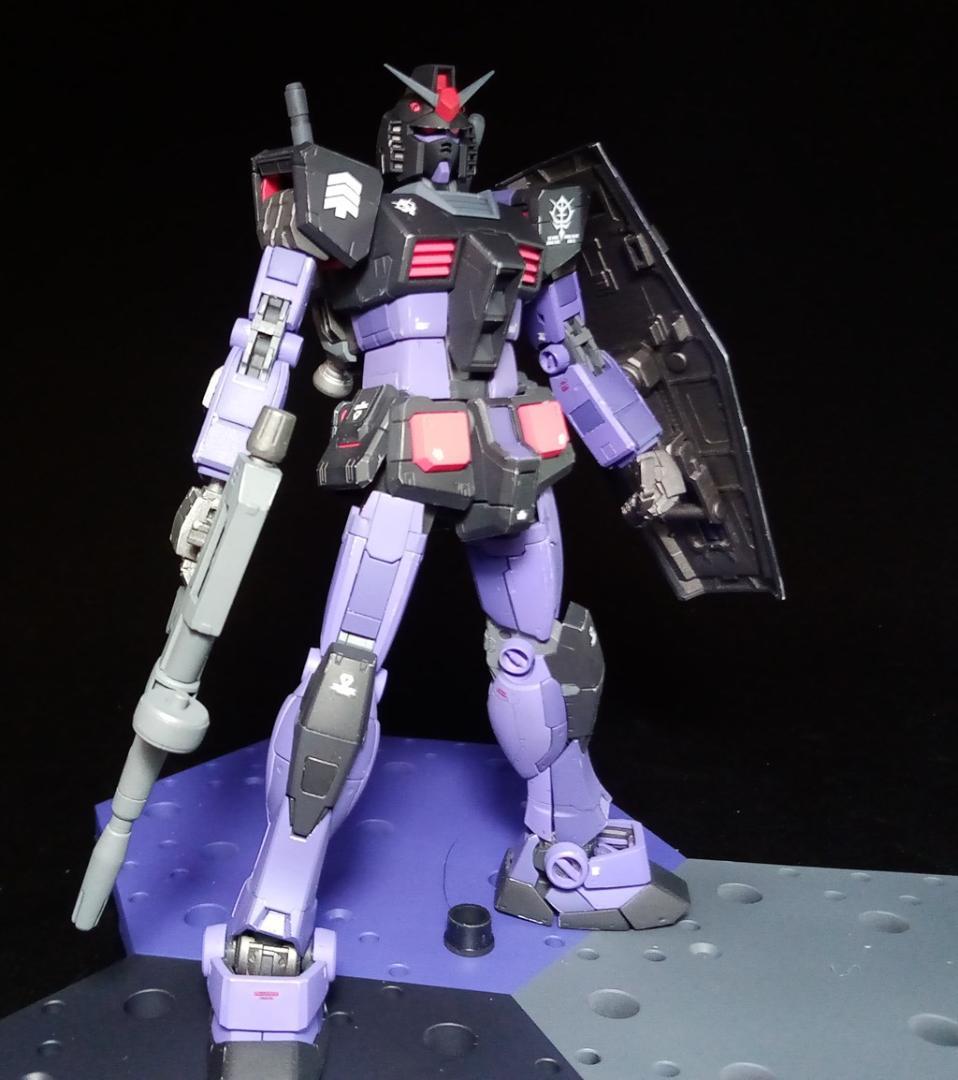 RG ガンダム ドムアーマー 黒い三連星 専用 鹵獲改修機 ガンプラ 完成品