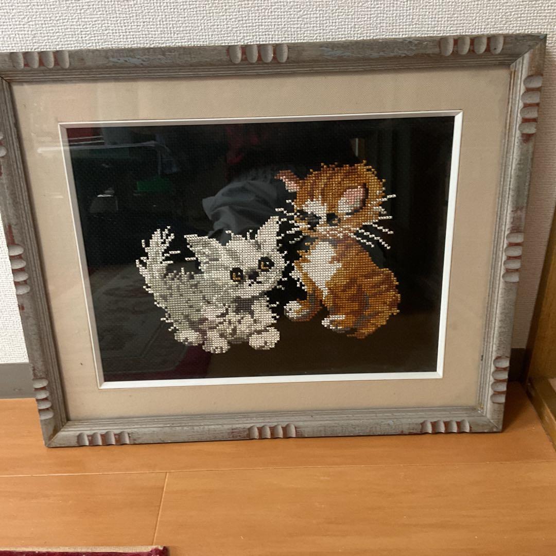 刺繍 二匹の猫 額装仕立て 前面ガラス仕様 何時掲載可能