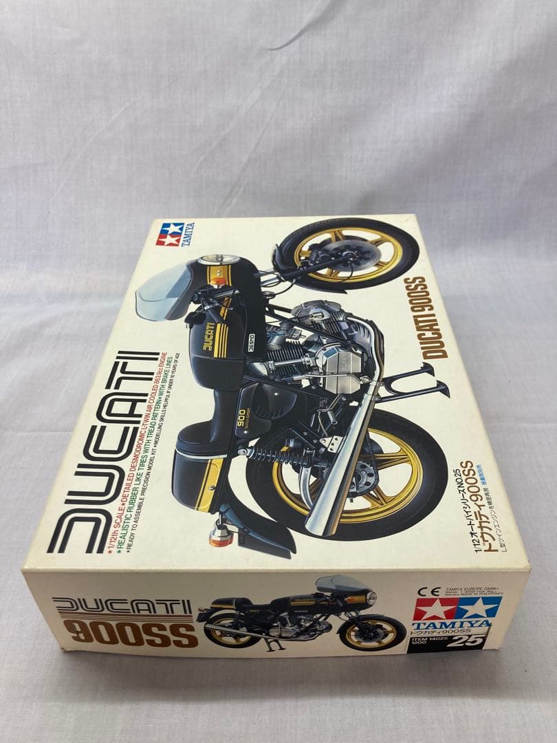 NO.25 ドゥカティ900S、ドゥカティ900マイク・ ヘイルウッド・レプリカ