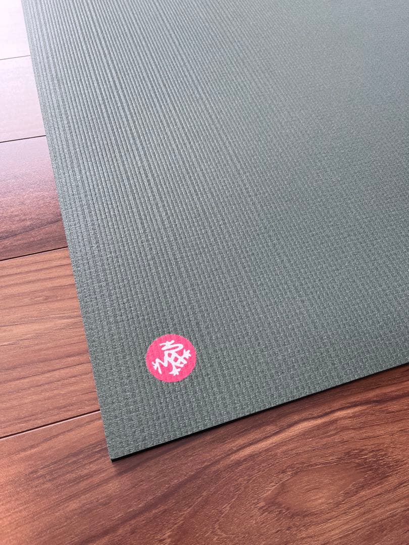 【ほぼ未使用】マンドゥカ(Manduka) ヨガマット 6mm PRO