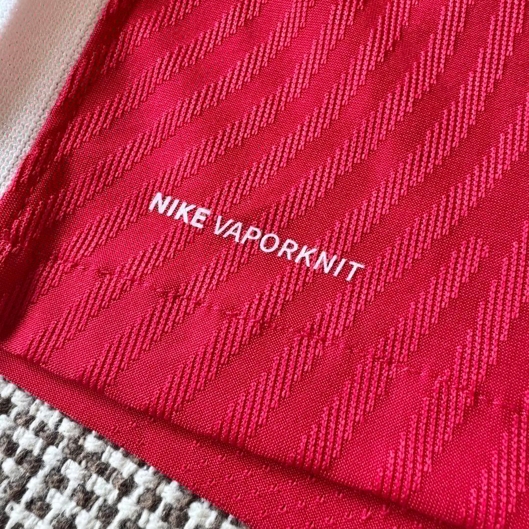 【CLフルパッチ＆選手支給用】南野拓実 ＃１８ リヴァプール ２０／２１（H）