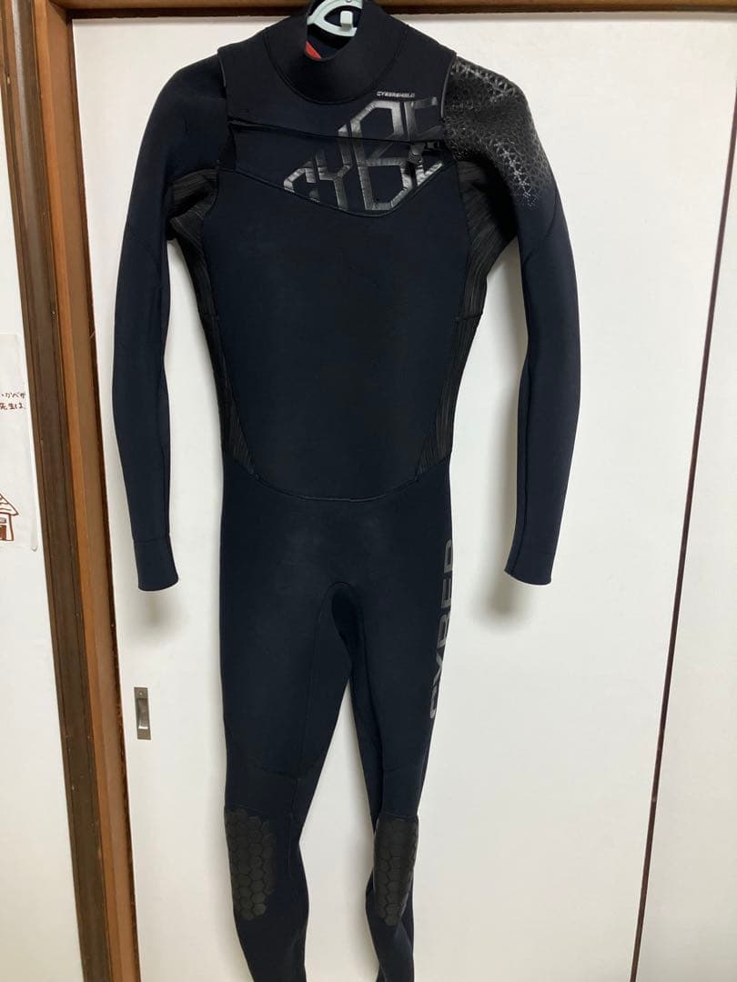 サイバーシールドフルスーツ ブラック　ラブサーフ別注