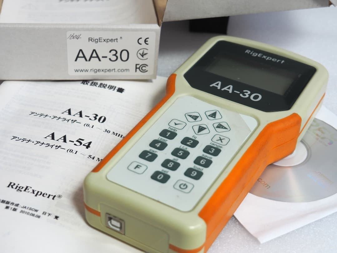 ■Rigexpert リグエキスパート AA-30 SWRアンテナアナライザー