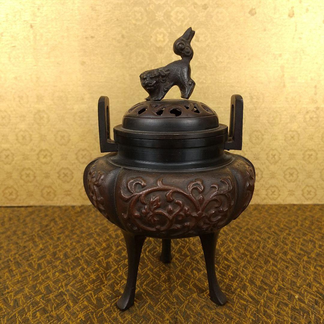 銅製獅子三足香炉