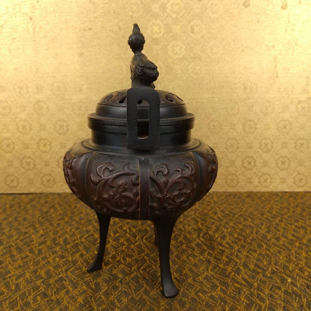 銅製獅子三足香炉