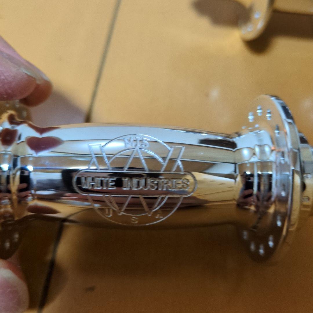 ホワイトインダストリーズ MI5 ハブ前後セット