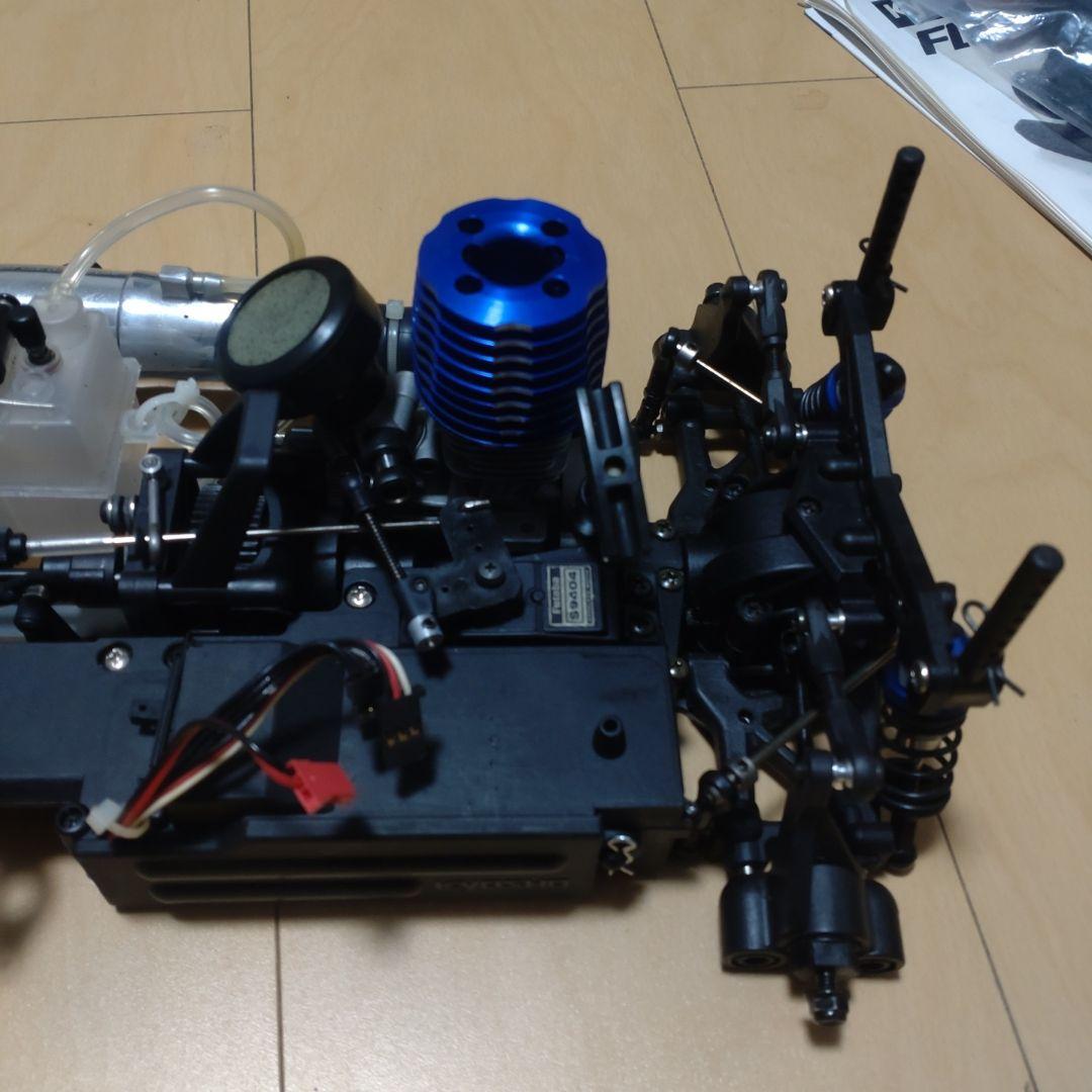 京商　fw05s エンジン　ボディ付キット中古品