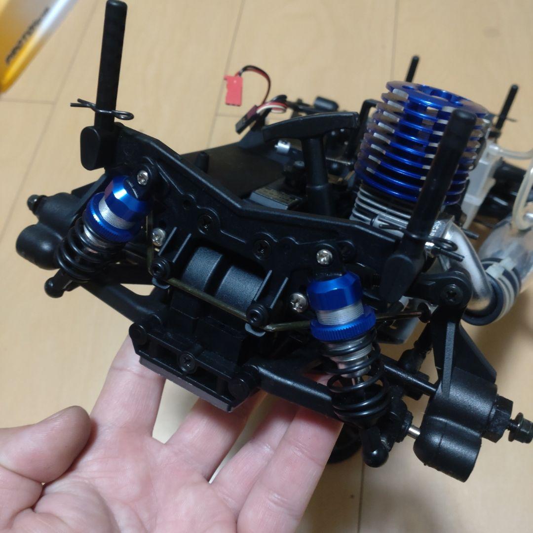 京商　fw05s エンジン　ボディ付キット中古品