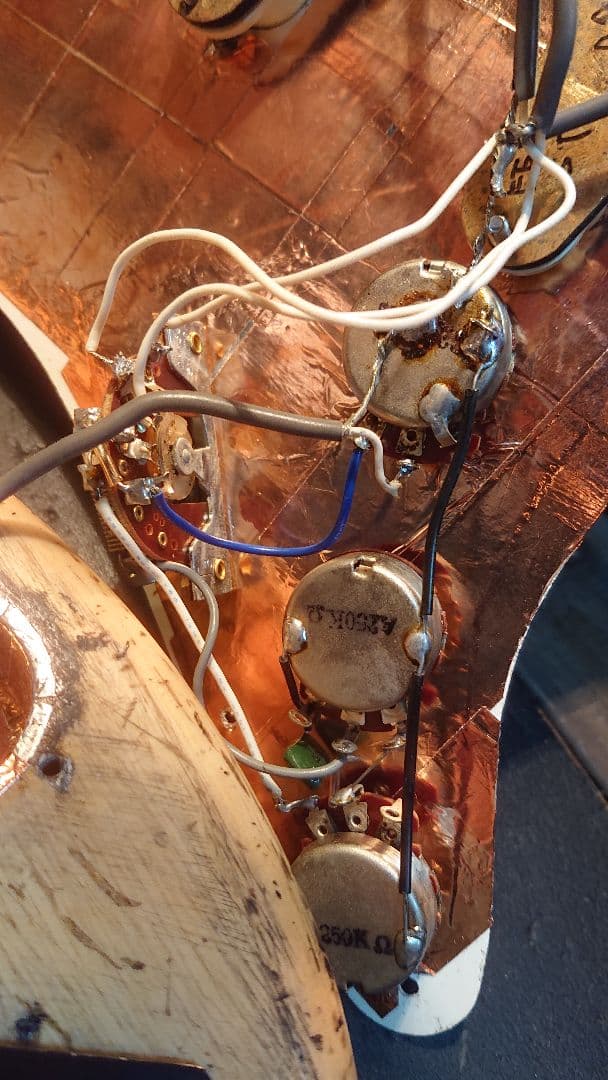 FERNANDES FST 石ロゴ ローズ