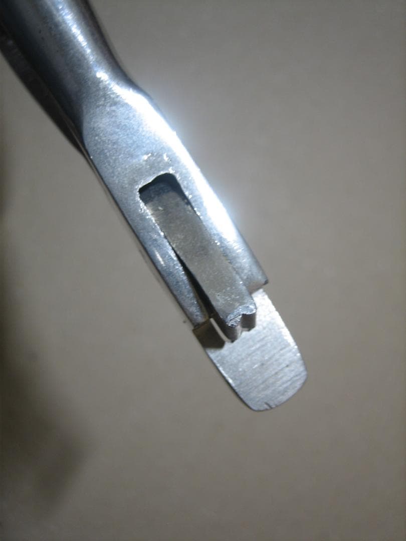 鉄道グッズ／入鋏ツール／いわゆるパンチ／切り口「M」型／払下げ実物