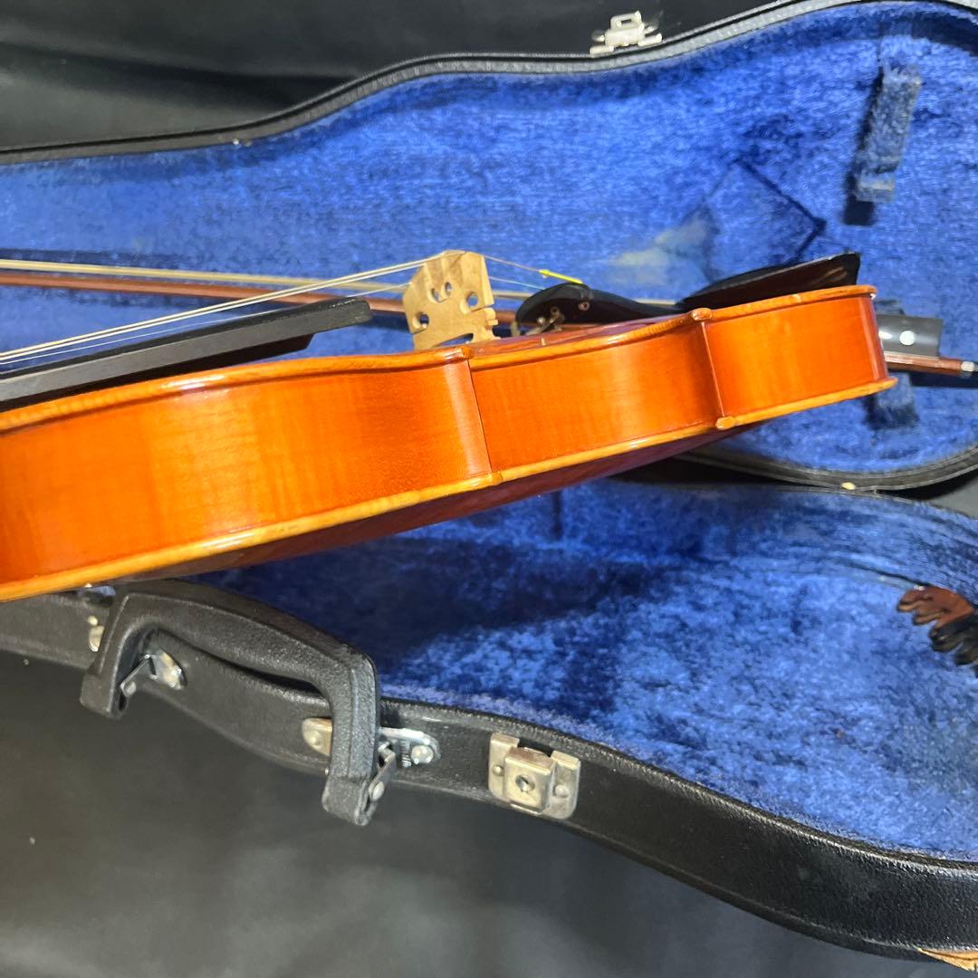 鈴木バイオリン No.330 1985年 4/4 suzuki