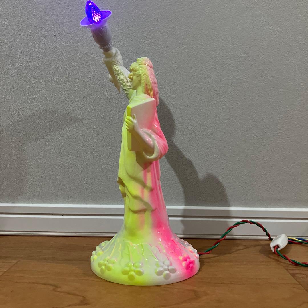 magma ICE Venus ランプ　白×蛍光イエロー×蛍光ピンク