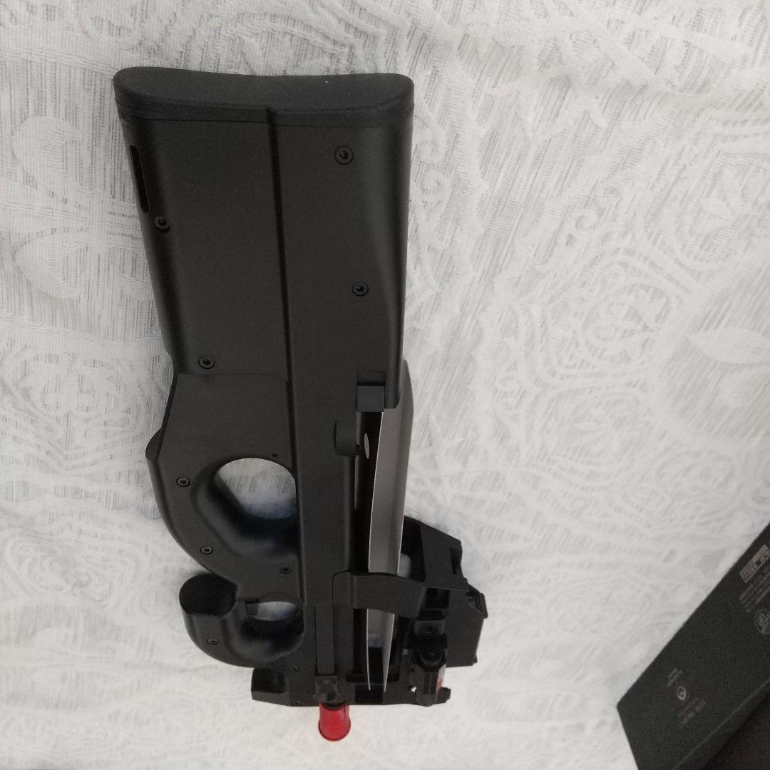 東京マルイ P-90 トイガン バッテリー付き