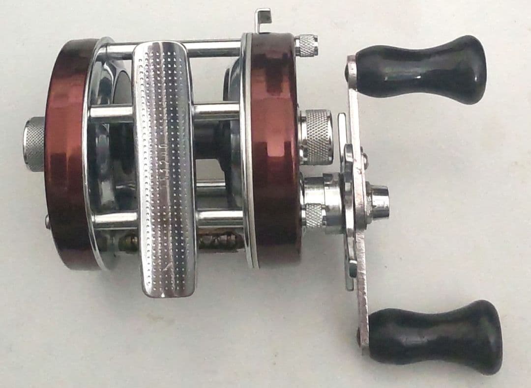 美品★ABU Ambassadeur アブ アンバサダー 5500