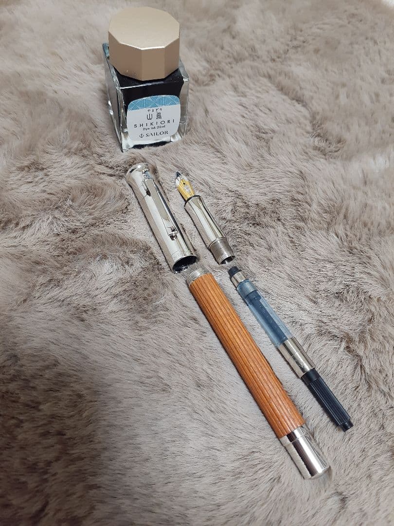 ファーバーカステル クラシックコレクション ペルナンブコ 万年筆 F 箱付き