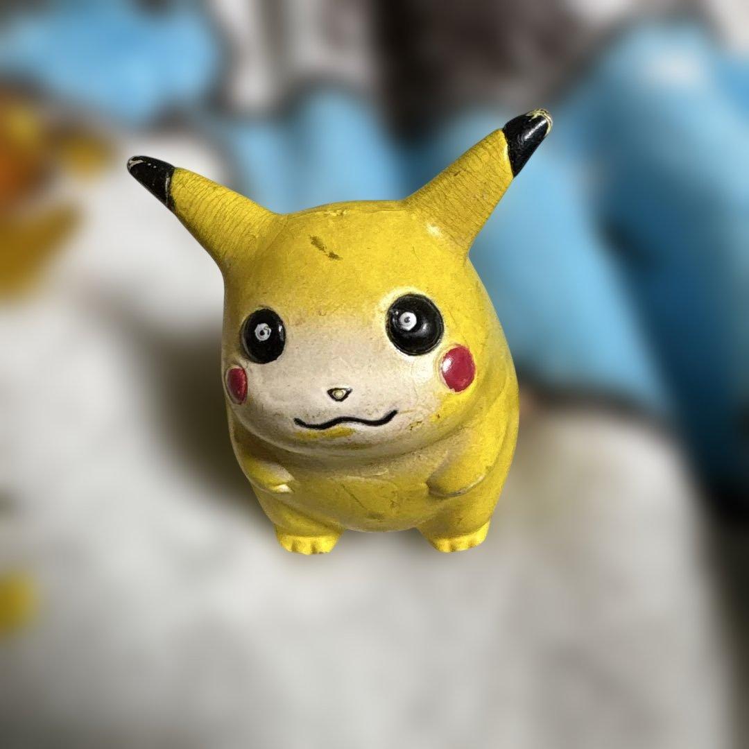 ピカチュウライチュウ　フィギュア 8体セット