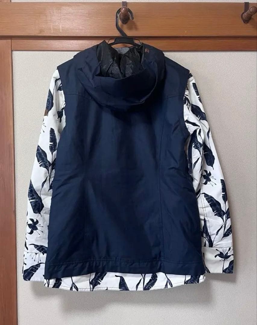 新品未使用 ROXY DRYFLIGHT 19K スノーボードウェア 着画あり