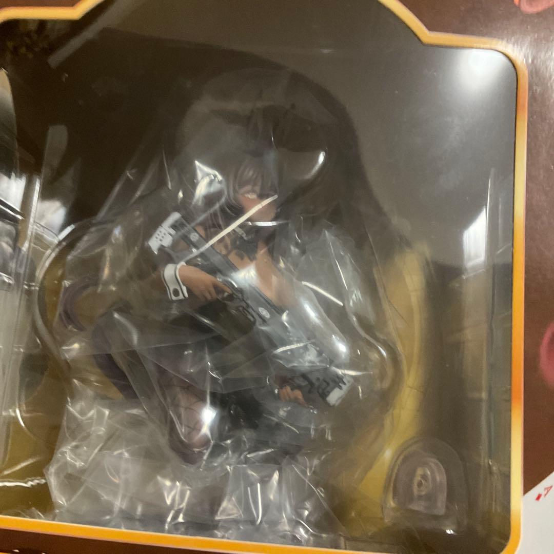 一番くじ 勝利の女神　NIKKE ニケ　A賞ブラン、B賞ノワールフィギュアセット