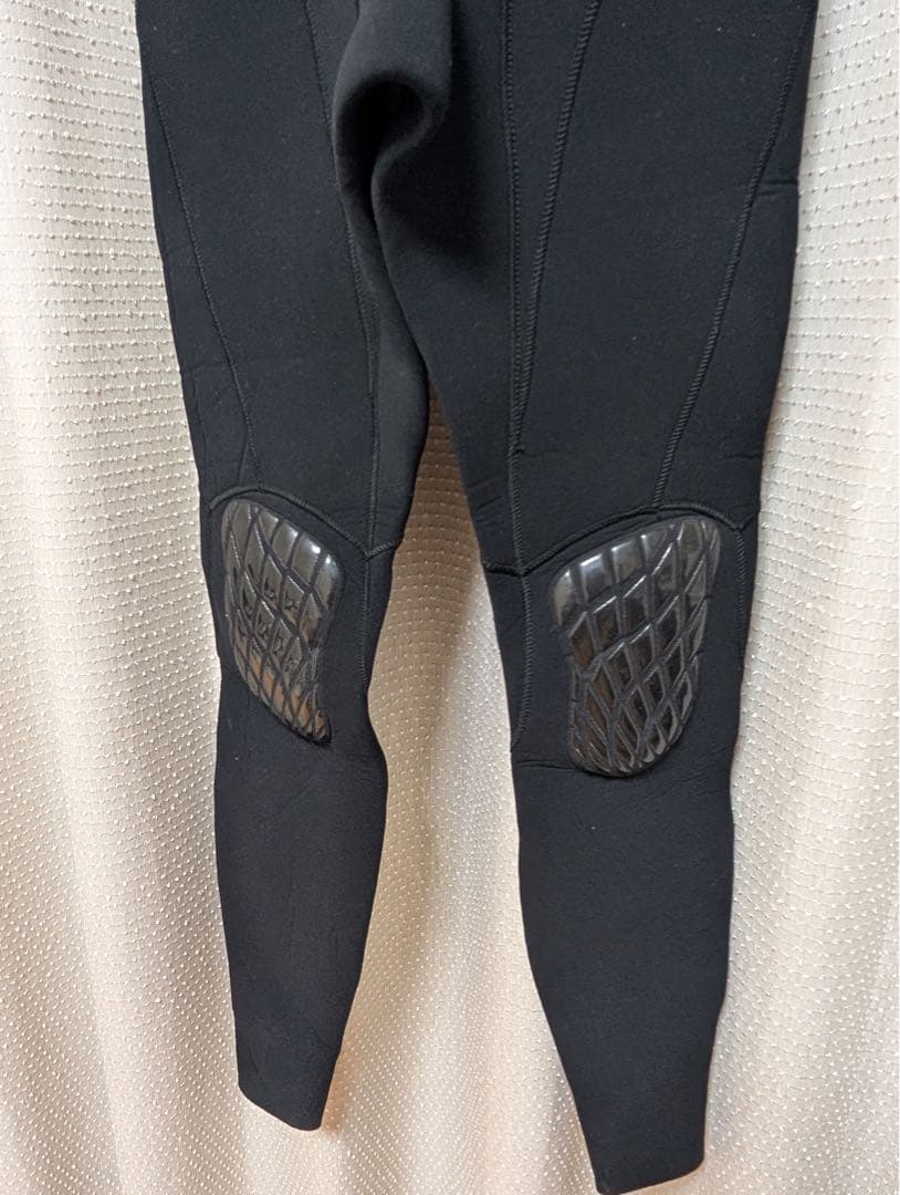 RUSH(ラッシュ)3mm フルスーツ レディース Sサイズ