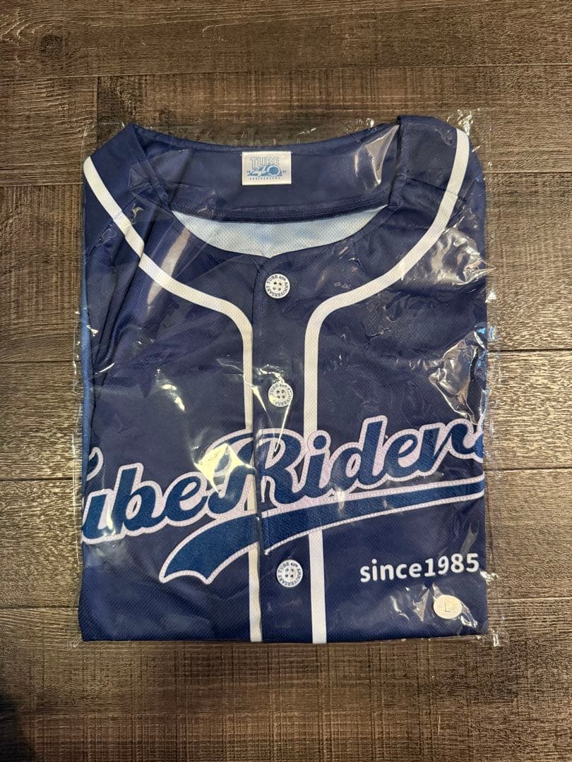 TUBE 40周年記念　アニバーサリーユニフォーム　横浜スタジア厶 RIDERS