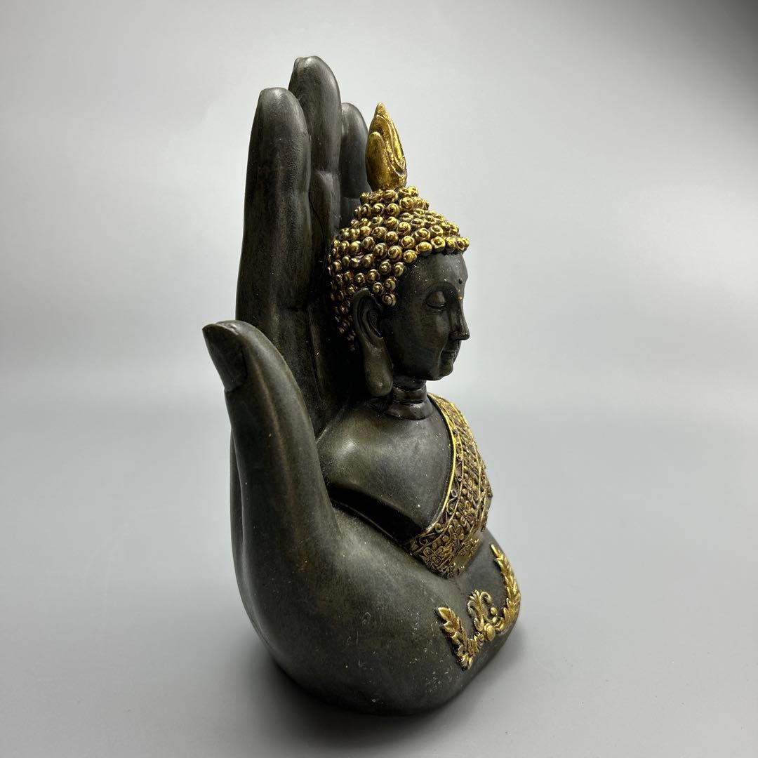 掌仏像の置物　タイ