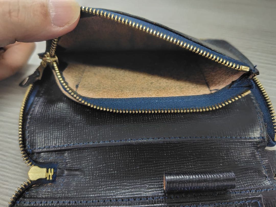 GLEN グレンロイヤル オーガナイザーウォレット パスポート