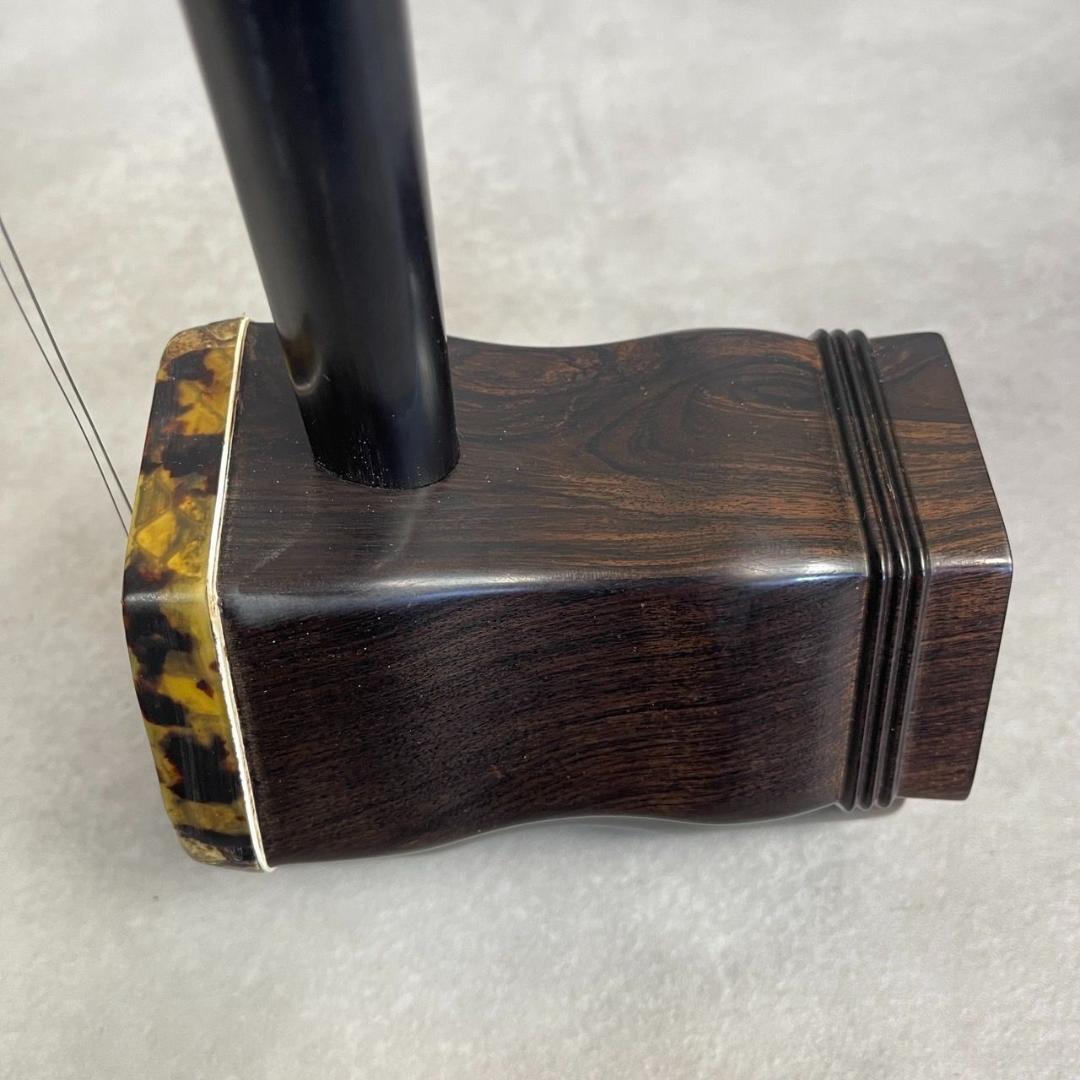 希少　萬其興 製　龍胡堂　蘇州二胡　柳城碧藍煙外染　べっ甲　彫刻絵