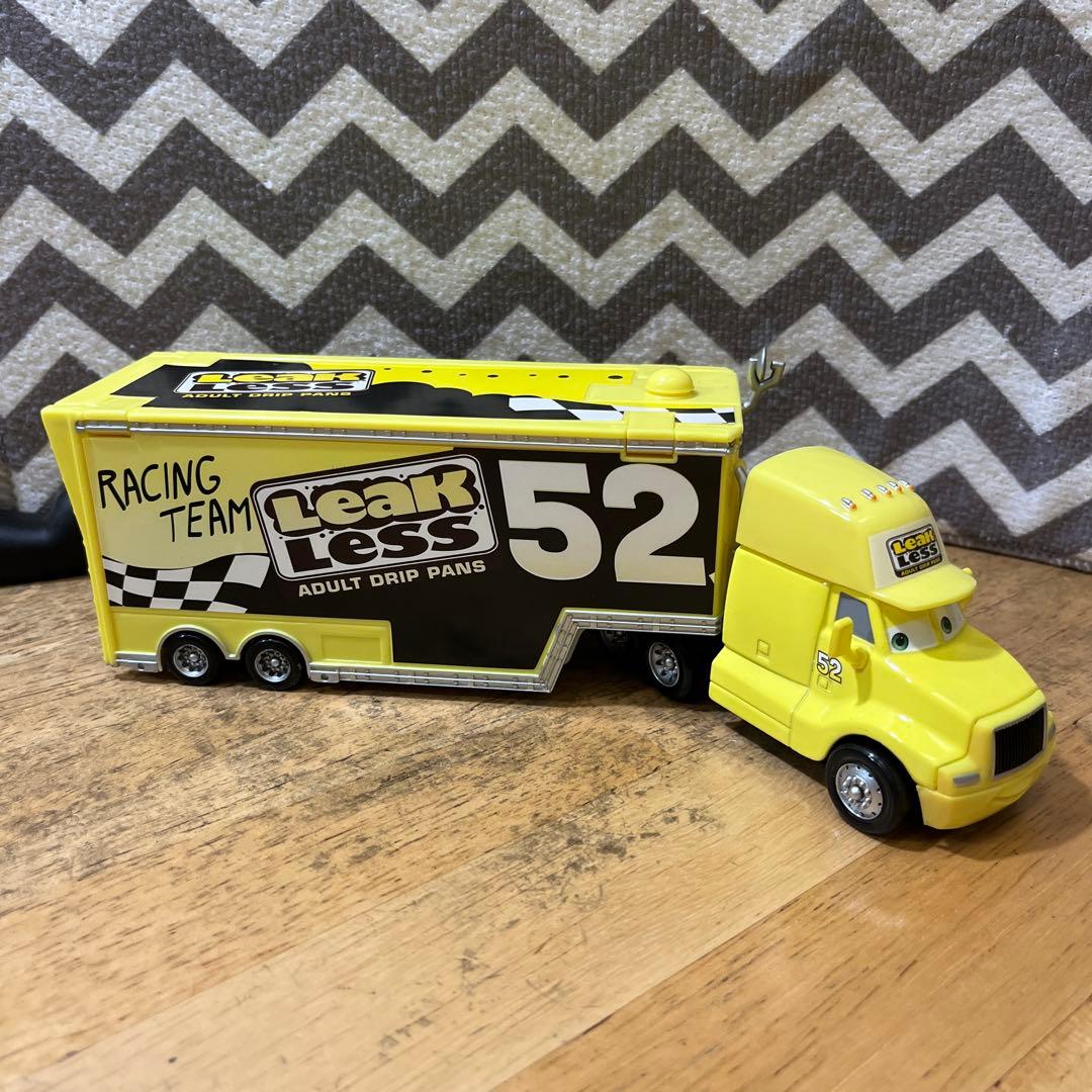 マテル　カーズ　リークレス52 ハウラーとピティセット