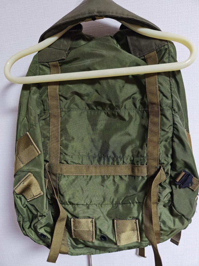 米軍実物　アリスパック ラージサイズ バックル仕様に改造済