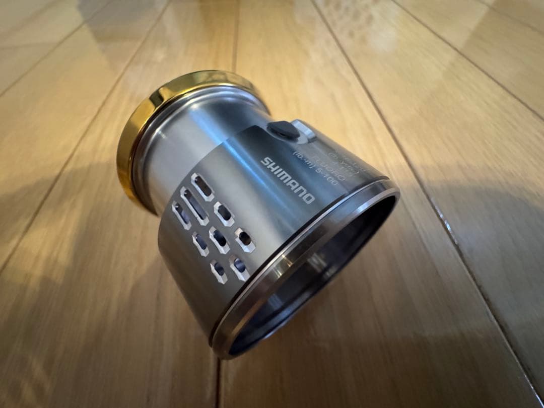 SHIMANO 18ステラ 2500SHG 美品