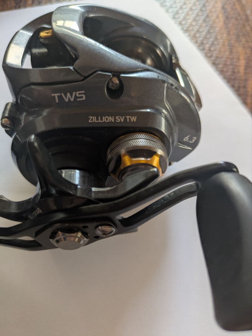 ZILLON ベイトリール　左巻き