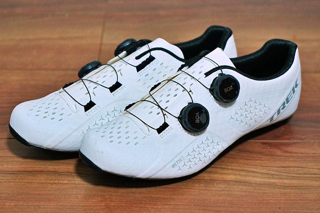 TREK トレック VELOCIS シューズ 40 25.7cm 37,900円