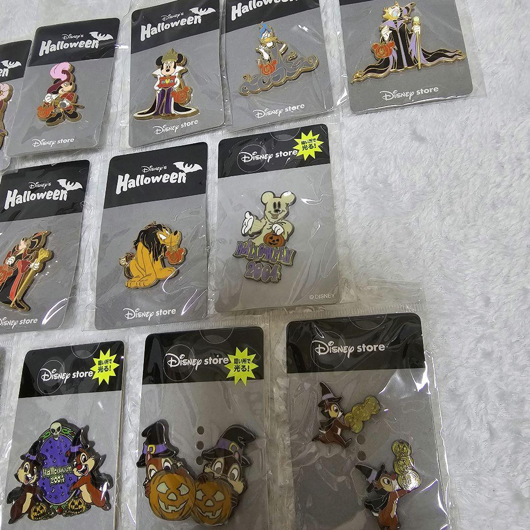 DisneyStore 2004ハロウィン ピンバッジ まとめ売り