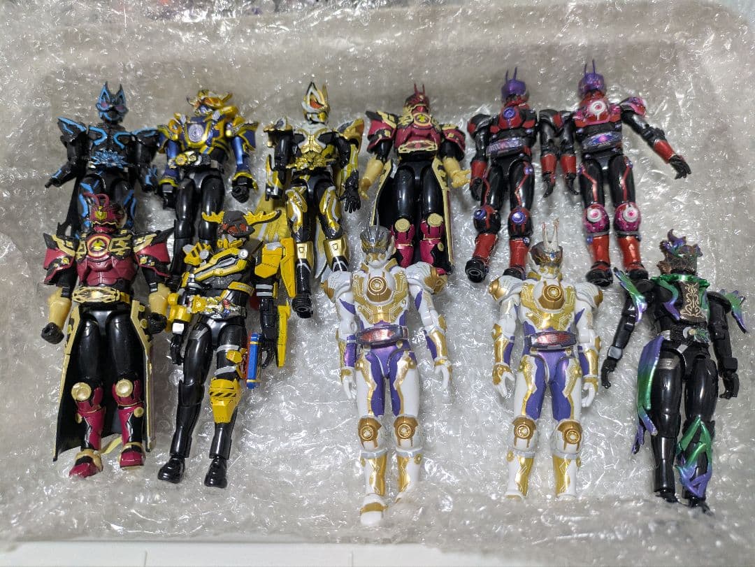 2月中限定出品装動ギーツ75体まとめ売りセット