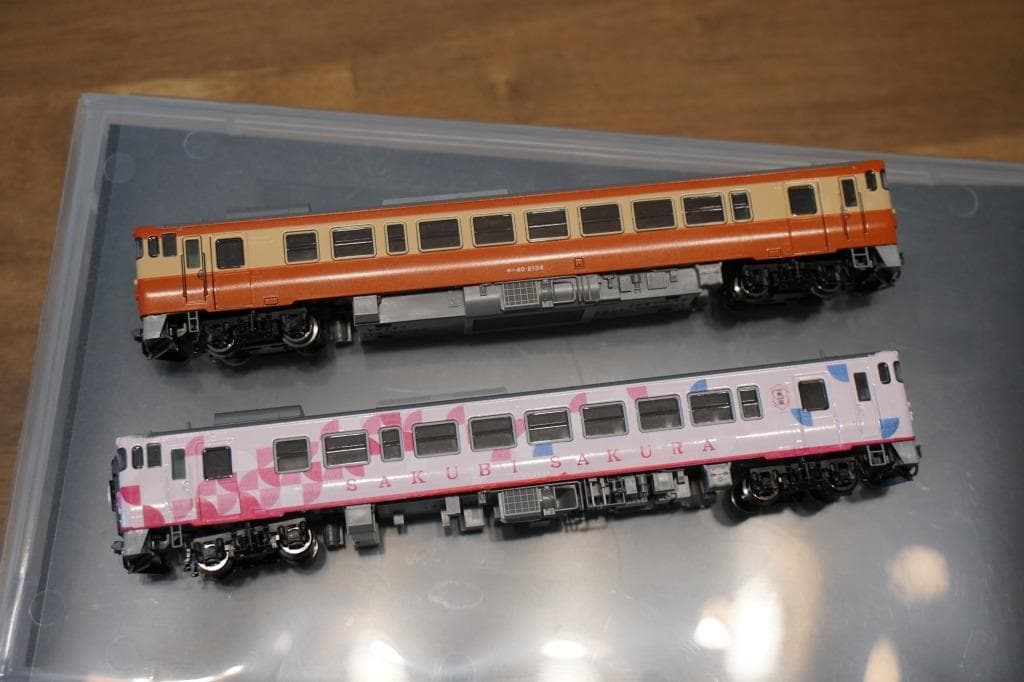 TOMIX　キハ40-2049　SAKU美SAKU楽仕様＋キハ40　ノスタルジー