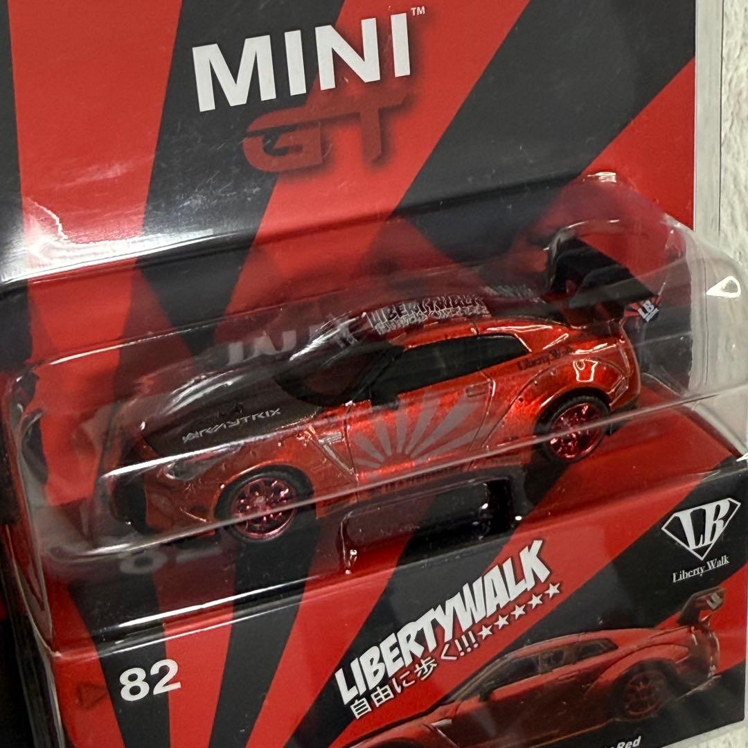 MINI GT 1/64 LB GT-R キャンディレッド トイザらス LBWK