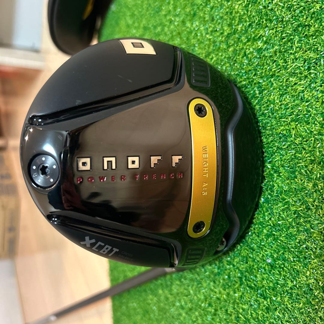 onoff kuro ドライバー 10.5° 純正シャフト ヘッドカバー付き