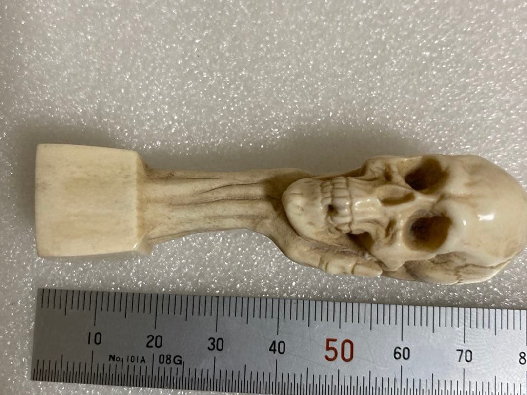 天然素材　アンティーク　髑髏彫刻　根付　置物