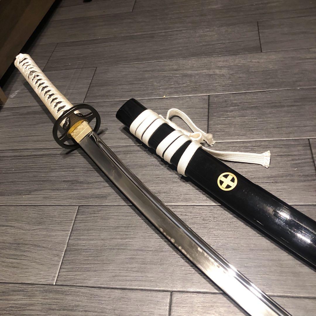 高級模造刀　樋有刀身 白拵え　居合刀　太刀　本格模造刀　紋様入り鞘